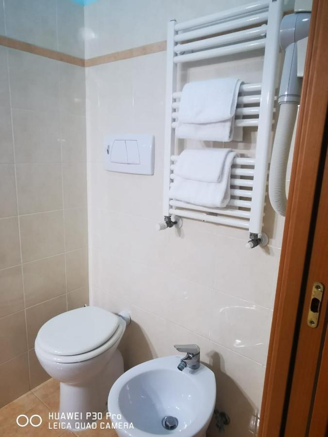Porto Recanati Zimmer Экстерьер фото